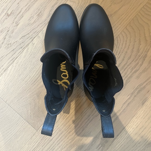 Black Rain Chelsea Boots - Picture 3 of 4